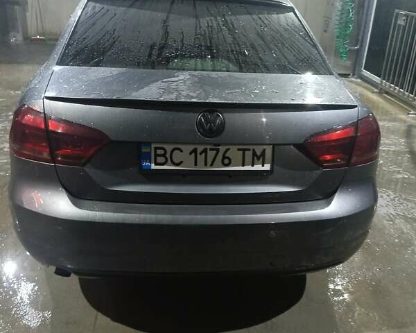 Сірий Фольксваген Пассат, об'ємом двигуна 2.48 л та пробігом 260 тис. км за 8999 $, фото 11 на Automoto.ua