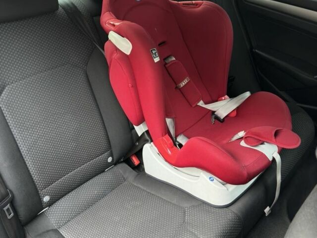 Сірий Фольксваген Пассат, об'ємом двигуна 2.5 л та пробігом 224 тис. км за 8949 $, фото 6 на Automoto.ua