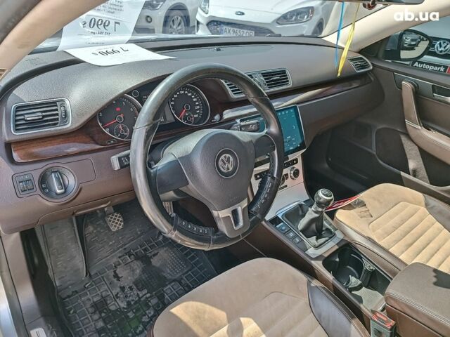 Сірий Фольксваген Пассат, об'ємом двигуна 2 л та пробігом 376 тис. км за 7990 $, фото 12 на Automoto.ua