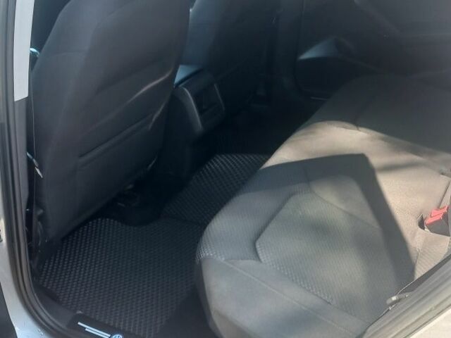 Фольксваген Пассат 2012 у Кривому Розі на Automoto.ua Сірий Фольксваген Пассат, об'ємом двигуна 2.5 л та пробігом 190 тис. км за 11693 $, фото 7 на Automoto.ua