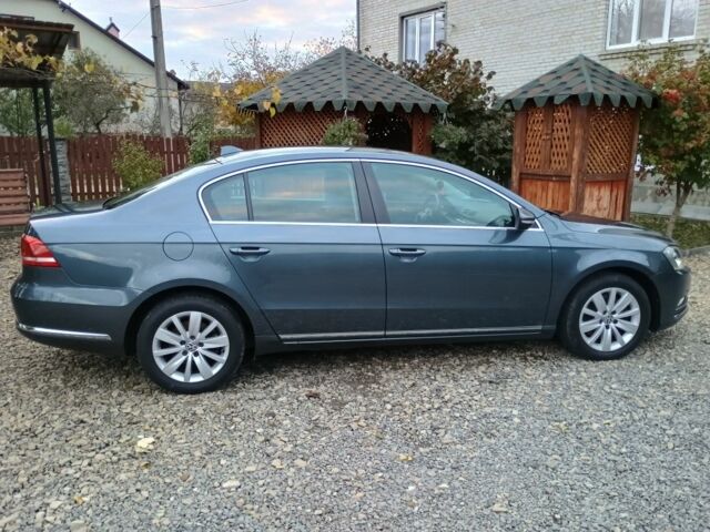 Фольксваген Пассат 2012 в Самборе на Automoto.ua Серый Фольксваген Пассат, объемом двигателя 1.6 л и пробегом 275 тыс. км за 9500 $, фото 7 на Automoto.ua