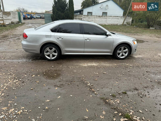 Фольксваген Пассат 2012 в Прилуках на Automoto.ua Серый Фольксваген Пассат, объемом двигателя 2.5 л и пробегом 260 тыс. км за 9300 $, фото 4 на Automoto.ua