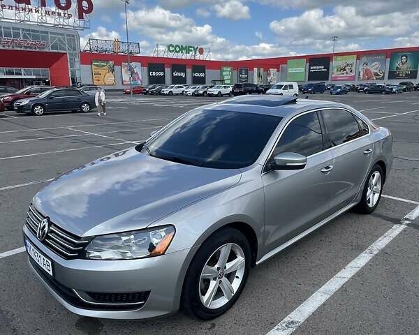 Серый Фольксваген Пассат, объемом двигателя 2.5 л и пробегом 186 тыс. км за 11200 $, фото 15 на Automoto.ua