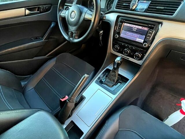 Фольксваген Пассат 2012 в Бершаде на Automoto.ua Серый Фольксваген Пассат, объемом двигателя 2.5 л и пробегом 0 тыс. км за 10500 $, фото 1 на Automoto.ua