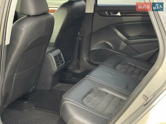 Фольксваген Пассат 2012 в Нововолынск на Automoto.ua Серый Фольксваген Пассат, объемом двигателя 1.97 л и пробегом 197 тыс. км за 12800 $, фото 45 на Automoto.ua