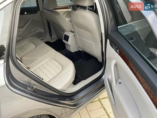 Серый Фольксваген Пассат, объемом двигателя 2.48 л и пробегом 224 тыс. км за 12000 $, фото 23 на Automoto.ua