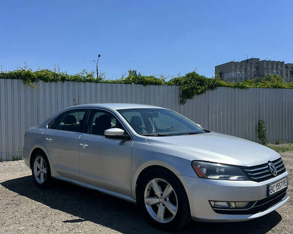 Серый Фольксваген Пассат, объемом двигателя 2.5 л и пробегом 196 тыс. км за 9999 $, фото 2 на Automoto.ua