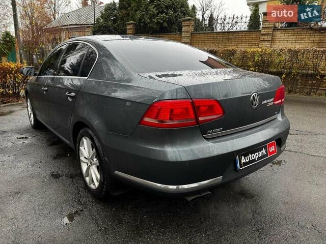 Сірий Фольксваген Пассат, об'ємом двигуна 1.8 л та пробігом 249 тис. км за 9390 $, фото 6 на Automoto.ua