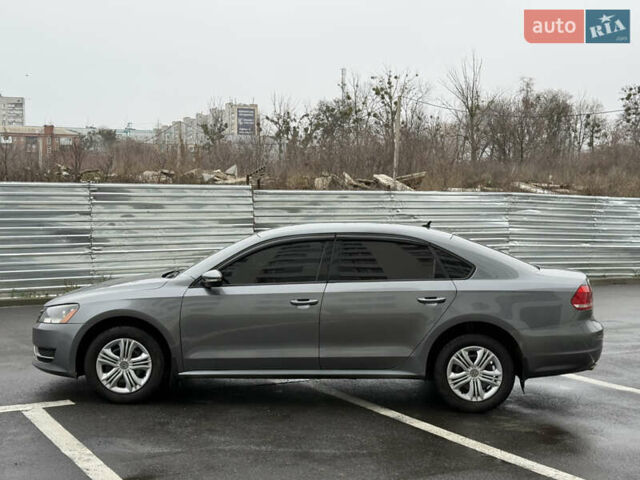 Серый Фольксваген Пассат, объемом двигателя 2.48 л и пробегом 270 тыс. км за 8800 $, фото 10 на Automoto.ua