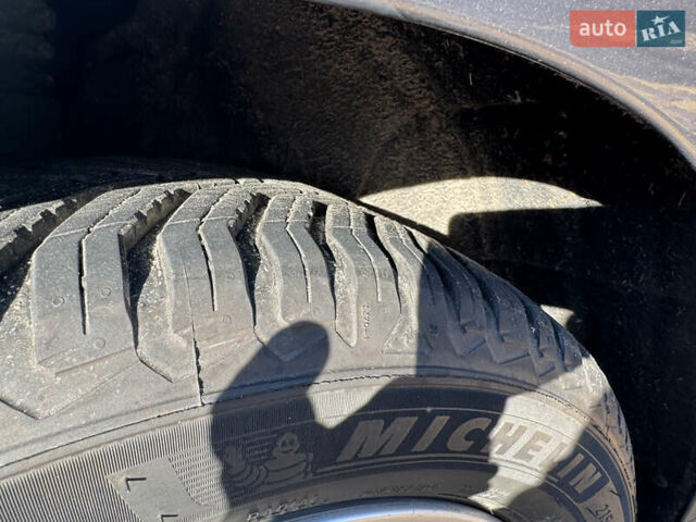 Фольксваген Пассат 2013 в Корсунь-Шевченковском на Automoto.ua Серый Фольксваген Пассат, объемом двигателя 2.5 л и пробегом 156 тыс. км за 10900 $, фото 25 на Automoto.ua