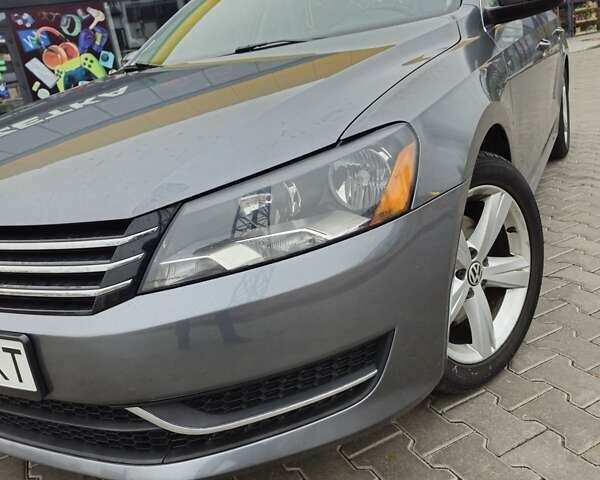 Сірий Фольксваген Пассат, об'ємом двигуна 2.48 л та пробігом 123 тис. км за 11300 $, фото 11 на Automoto.ua