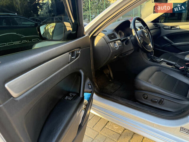 Сірий Фольксваген Пассат, об'ємом двигуна 2.5 л та пробігом 132 тис. км за 8200 $, фото 18 на Automoto.ua