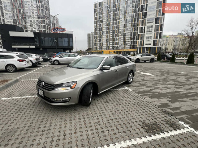 Сірий Фольксваген Пассат, об'ємом двигуна 1.8 л та пробігом 147 тис. км за 10000 $, фото 1 на Automoto.ua