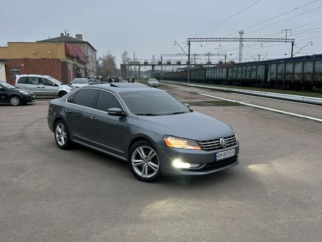 Серый Фольксваген Пассат, объемом двигателя 2 л и пробегом 318 тыс. км за 12500 $, фото 1 на Automoto.ua