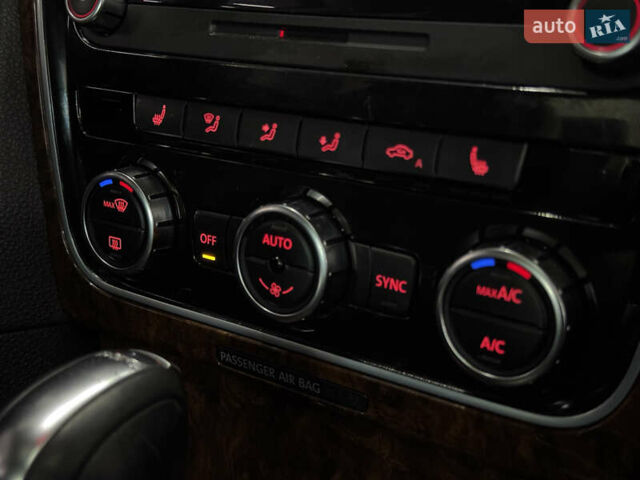 Серый Фольксваген Пассат, объемом двигателя 1.97 л и пробегом 161 тыс. км за 14999 $, фото 31 на Automoto.ua