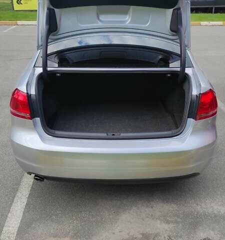 Сірий Фольксваген Пассат, об'ємом двигуна 1.8 л та пробігом 200 тис. км за 11499 $, фото 14 на Automoto.ua