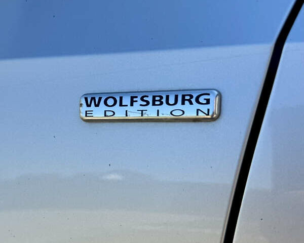 Серый Фольксваген Пассат, объемом двигателя 2.48 л и пробегом 187 тыс. км за 10300 $, фото 11 на Automoto.ua