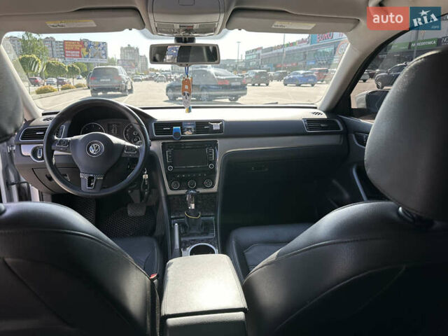 Серый Фольксваген Пассат, объемом двигателя 2 л и пробегом 160 тыс. км за 13700 $, фото 33 на Automoto.ua