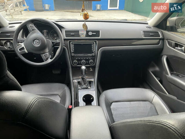 Фольксваген Пассат 2013 в Кривом Озере на Automoto.ua Серый Фольксваген Пассат, объемом двигателя 2 л и пробегом 192 тыс. км за 12500 $, фото 23 на Automoto.ua