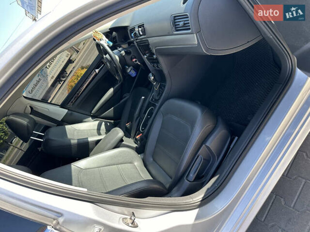 Серый Фольксваген Пассат, объемом двигателя 2 л и пробегом 160 тыс. км за 13700 $, фото 38 на Automoto.ua