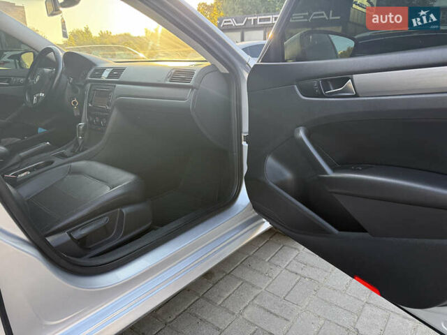 Сірий Фольксваген Пассат, об'ємом двигуна 2.5 л та пробігом 132 тис. км за 8200 $, фото 12 на Automoto.ua