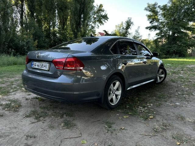 Серый Фольксваген Пассат, объемом двигателя 2.5 л и пробегом 165 тыс. км за 11500 $, фото 6 на Automoto.ua