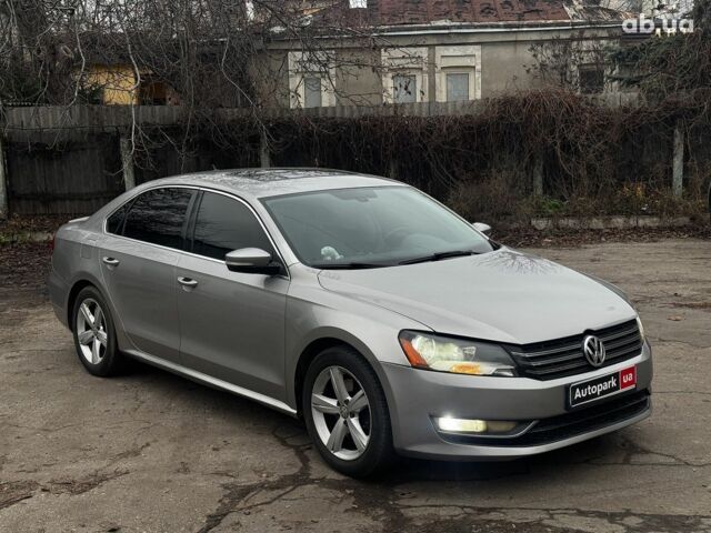 Серый Фольксваген Пассат, объемом двигателя 1.8 л и пробегом 271 тыс. км за 8790 $, фото 8 на Automoto.ua