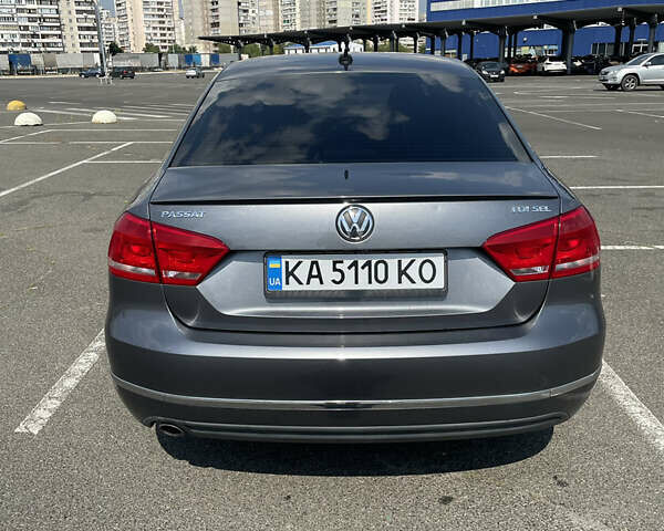Сірий Фольксваген Пассат, об'ємом двигуна 2 л та пробігом 183 тис. км за 13500 $, фото 1 на Automoto.ua
