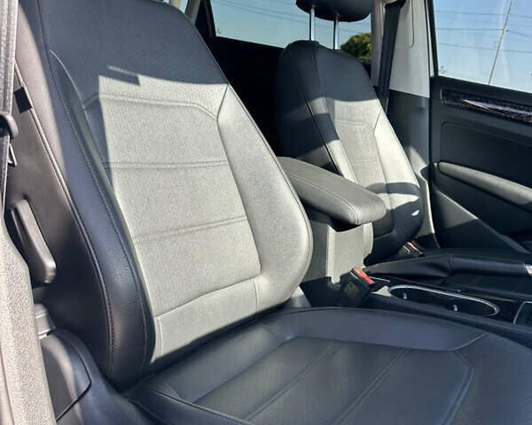 Серый Фольксваген Пассат, объемом двигателя 2 л и пробегом 160 тыс. км за 13700 $, фото 40 на Automoto.ua