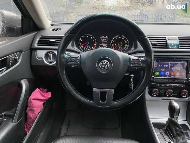 Сірий Фольксваген Пассат, об'ємом двигуна 2.5 л та пробігом 156 тис. км за 9500 $, фото 21 на Automoto.ua