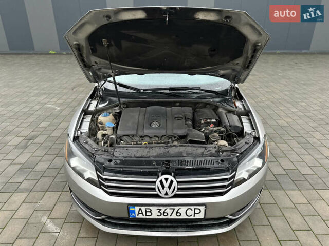 Серый Фольксваген Пассат, объемом двигателя 2.48 л и пробегом 222 тыс. км за 9500 $, фото 12 на Automoto.ua
