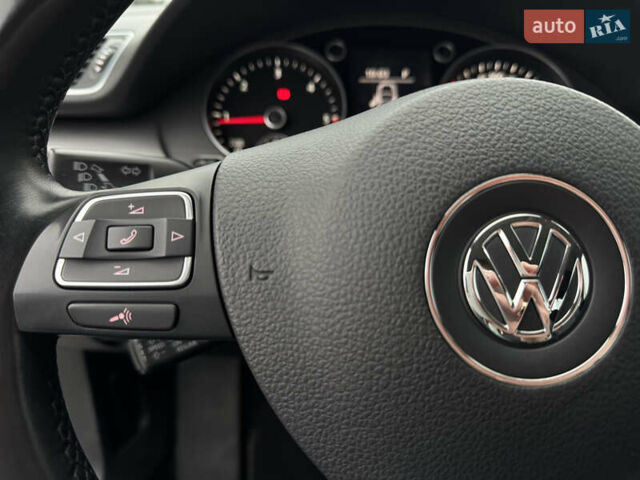 Серый Фольксваген Пассат, объемом двигателя 2 л и пробегом 168 тыс. км за 14900 $, фото 19 на Automoto.ua