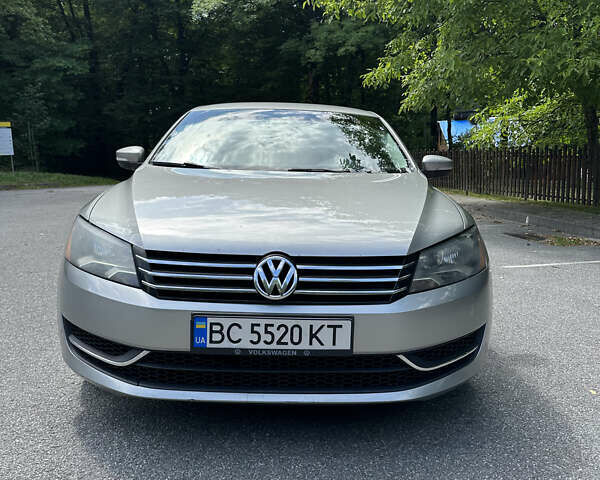 Сірий Фольксваген Пассат, об'ємом двигуна 1.8 л та пробігом 176 тис. км за 10190 $, фото 4 на Automoto.ua