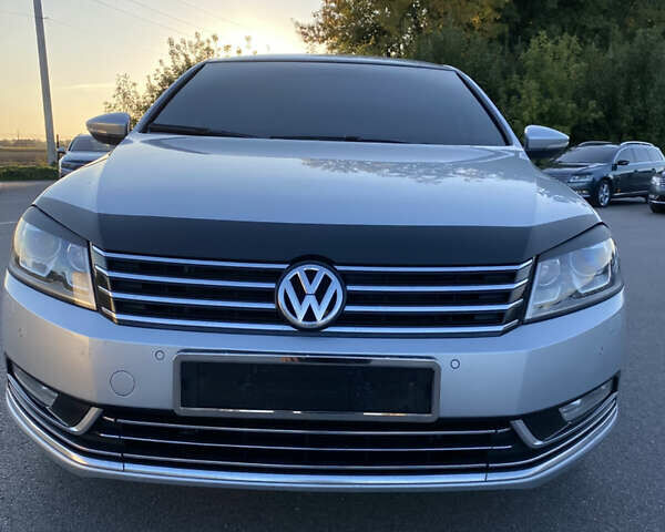 Серый Фольксваген Пассат, объемом двигателя 2 л и пробегом 180 тыс. км за 12500 $, фото 45 на Automoto.ua