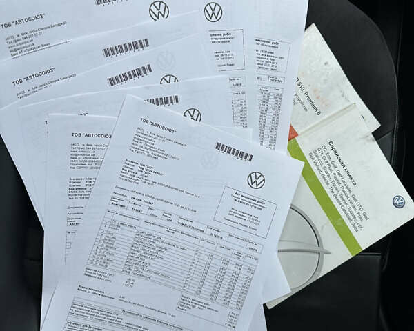 Сірий Фольксваген Пассат, об'ємом двигуна 1.8 л та пробігом 257 тис. км за 8999 $, фото 45 на Automoto.ua