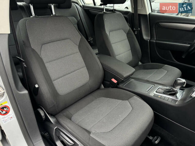 Серый Фольксваген Пассат, объемом двигателя 2 л и пробегом 168 тыс. км за 14900 $, фото 31 на Automoto.ua