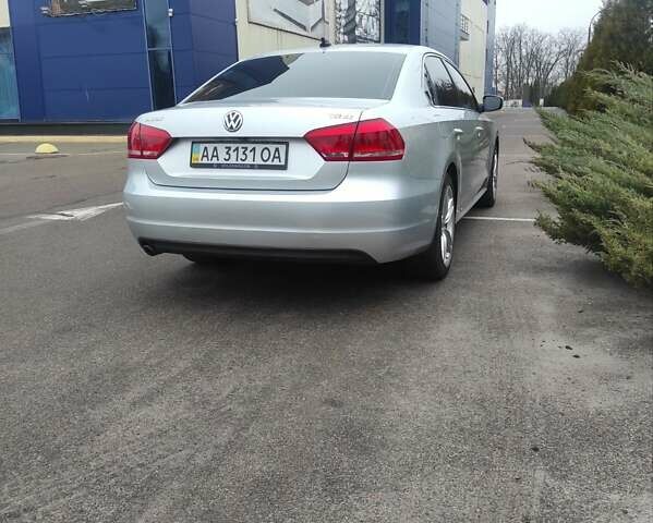 Серый Фольксваген Пассат, объемом двигателя 1.8 л и пробегом 208 тыс. км за 10700 $, фото 17 на Automoto.ua