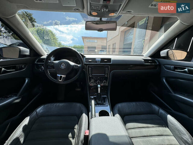 Сірий Фольксваген Пассат, об'ємом двигуна 2 л та пробігом 268 тис. км за 11500 $, фото 18 на Automoto.ua