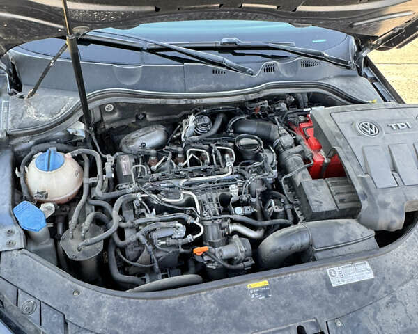 Сірий Фольксваген Пассат, об'ємом двигуна 1.6 л та пробігом 264 тис. км за 8950 $, фото 10 на Automoto.ua