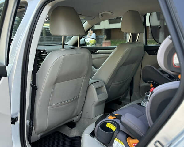 Серый Фольксваген Пассат, объемом двигателя 1.8 л и пробегом 161 тыс. км за 10600 $, фото 38 на Automoto.ua