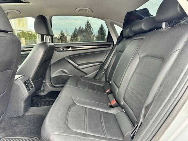 Фольксваген Пассат 2013 в Кривом Роге на Automoto.ua Серый Фольксваген Пассат, объемом двигателя 1.8 л и пробегом 160 тыс. км за 10300 $, фото 7 на Automoto.ua