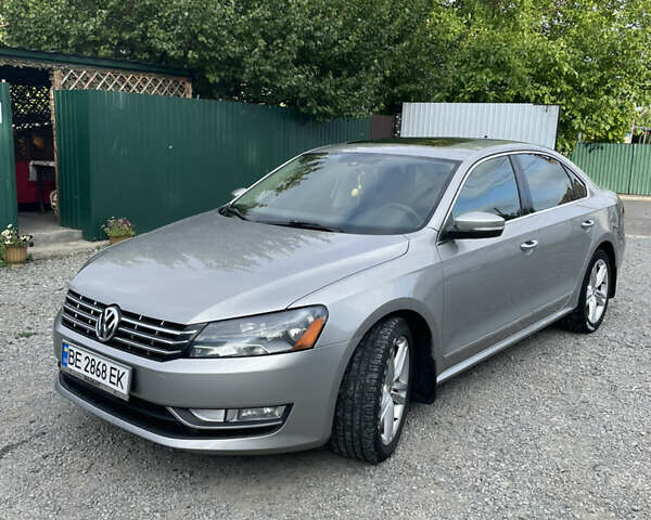 Фольксваген Пассат 2013 в Кривом Озере на Automoto.ua Серый Фольксваген Пассат, объемом двигателя 2 л и пробегом 192 тыс. км за 12500 $, фото 18 на Automoto.ua