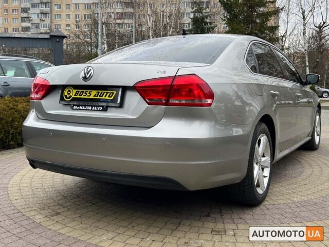 Серый Фольксваген Пассат, объемом двигателя 1.8 л и пробегом 165 тыс. км за 10500 $, фото 6 на Automoto.ua