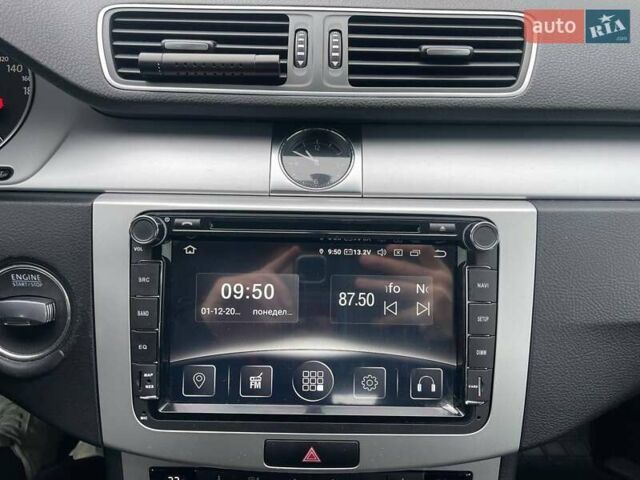 Серый Фольксваген Пассат, объемом двигателя 1.97 л и пробегом 240 тыс. км за 12490 $, фото 22 на Automoto.ua