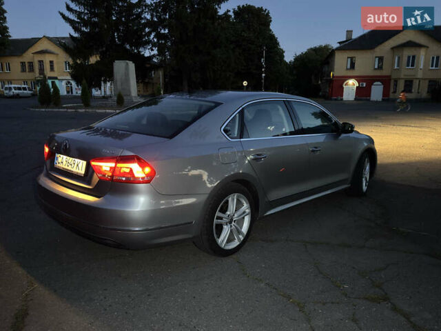 Серый Фольксваген Пассат, объемом двигателя 1.97 л и пробегом 291 тыс. км за 13000 $, фото 21 на Automoto.ua