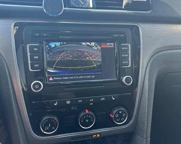 Серый Фольксваген Пассат, объемом двигателя 2 л и пробегом 160 тыс. км за 13700 $, фото 44 на Automoto.ua