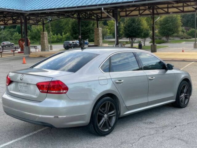 Серый Фольксваген Пассат, объемом двигателя 2 л и пробегом 81 тыс. км за 3700 $, фото 5 на Automoto.ua