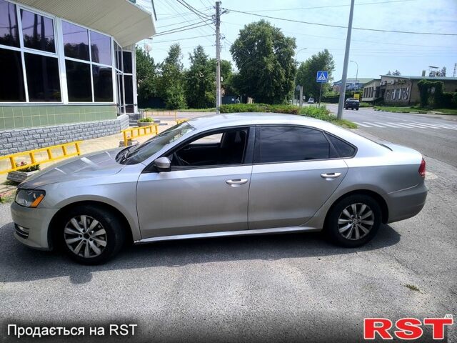 Серый Фольксваген Пассат, объемом двигателя 2.5 л и пробегом 190 тыс. км за 8000 $, фото 1 на Automoto.ua