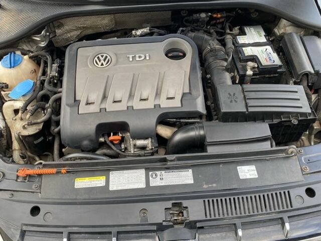 Серый Фольксваген Пассат, объемом двигателя 2 л и пробегом 169 тыс. км за 11700 $, фото 7 на Automoto.ua