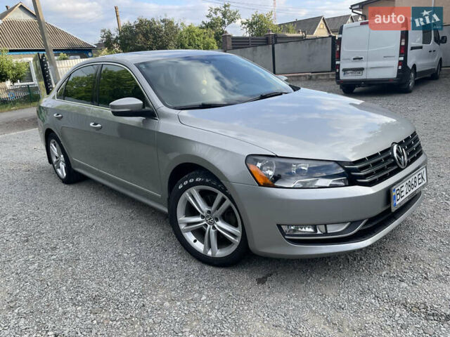Фольксваген Пассат 2013 в Кривом Озере на Automoto.ua Серый Фольксваген Пассат, объемом двигателя 2 л и пробегом 192 тыс. км за 12500 $, фото 4 на Automoto.ua